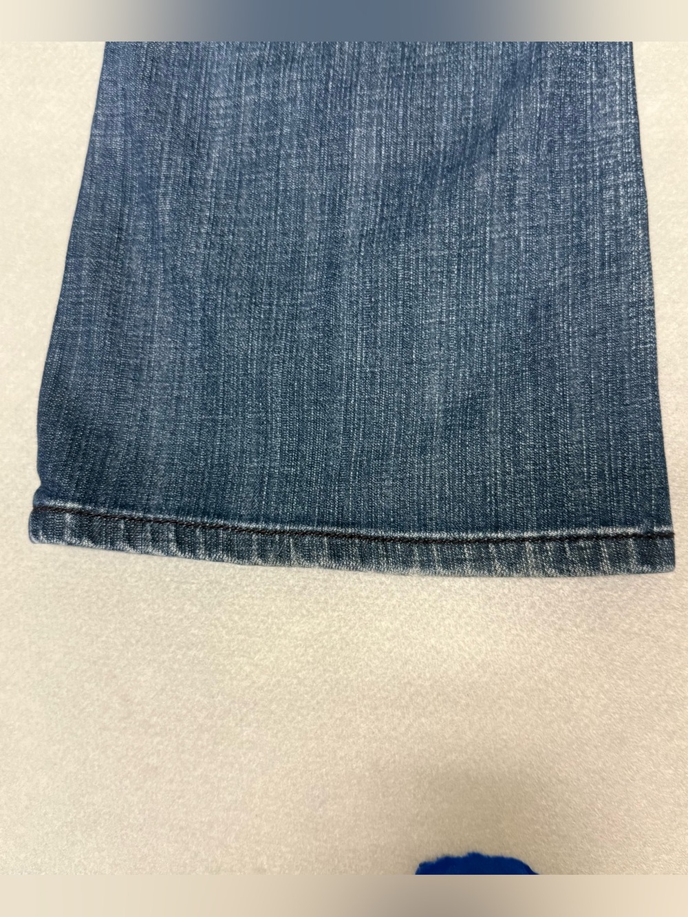 Guess jeans Women's Dark Blue Flared Jeans size 29 - Picture 11 of 13